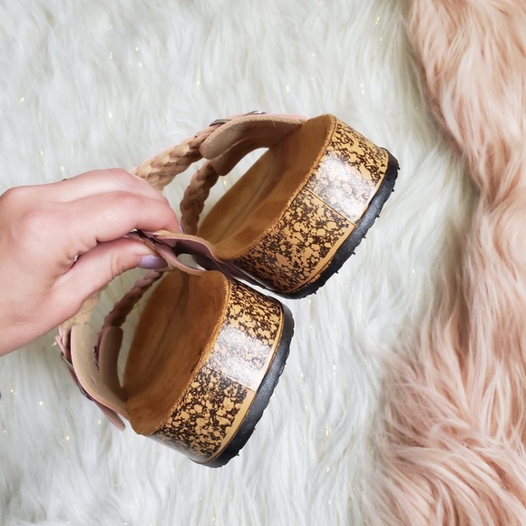 Desert Rose Faux Suede Braided Slides - Picture 5 of 6